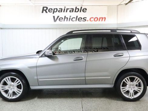 Used 2015 Mercedes-Benz GLK 350 4MATIC image 1