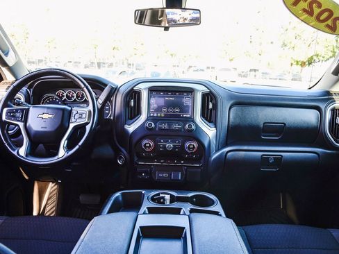 Used 2021 Chevrolet Silverado 1500 LT w/ Bed Protection Package image 15