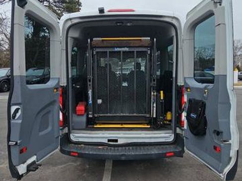 Used 2015 Ford Transit 150 XL image 10