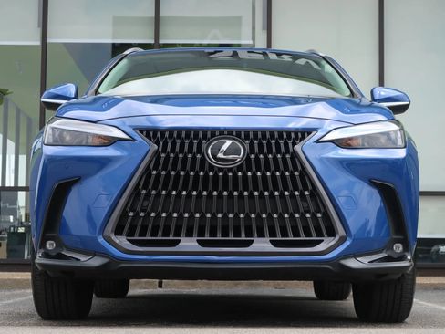 Used 2022 Lexus NX 350 AWD image 3