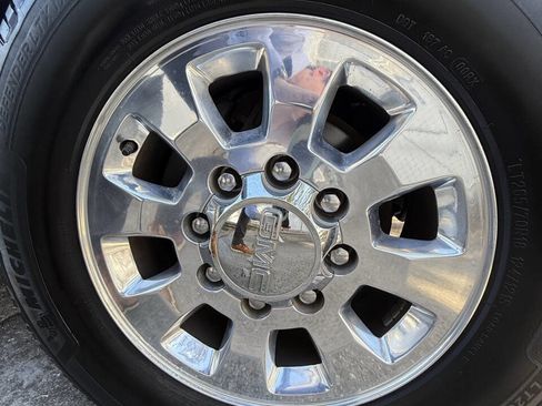 Used 2013 GMC Sierra 2500 SLE w/ SLE Preferred Package image 18