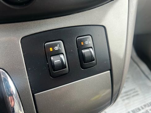 Used 2008 Toyota Sienna XLE Limited image 17