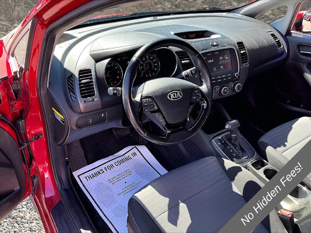 Used 2018 Kia Forte S FWD image 12