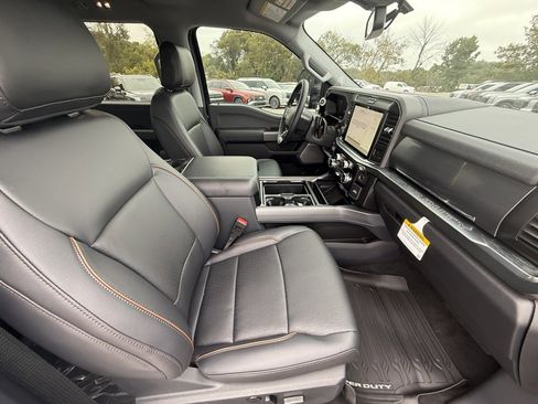 New 2026 Ford F250 Lariat w/ Black Appearance Package image 14