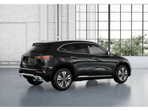 New 2026 Mercedes-Benz GLA 250 4MATIC image 20