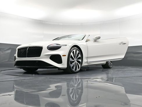 New 2026 Bentley Continental GTC image 39