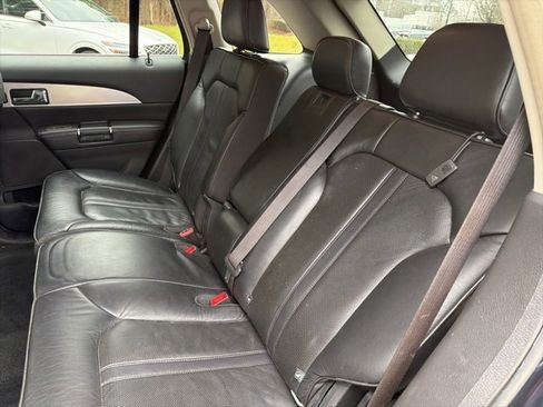 Used 2013 Lincoln MKX FWD image 19