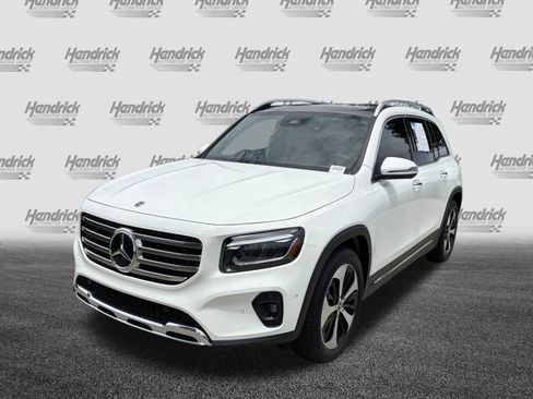 Used 2024 Mercedes-Benz GLB 250 image 5