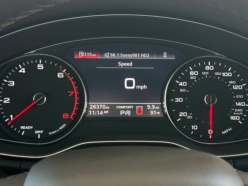 Used 2023 Audi Q5 2.0T Premium w/ Convenience Package AWD/4WD image 23