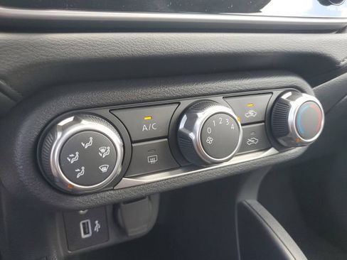 Certified 2025 Nissan Versa S w/ Trunk Package FWD image 24