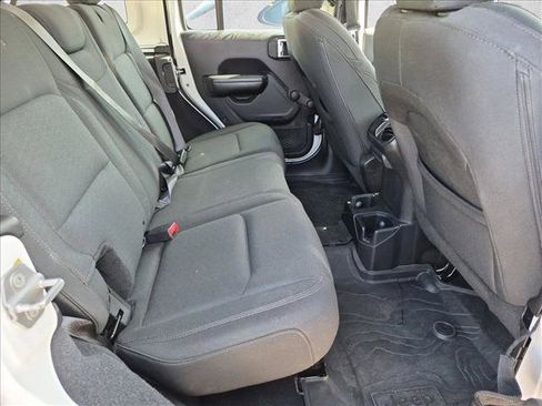 Used 2018 Jeep Wrangler Unlimited Sport AWD/4WD image 21
