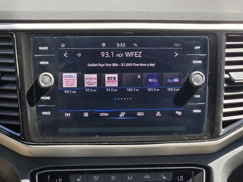 Certified 2023 Volkswagen Atlas Cross Sport SE FWD image 18