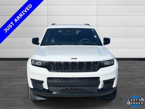 Certified 2023 Jeep Grand Cherokee L Laredo image 9