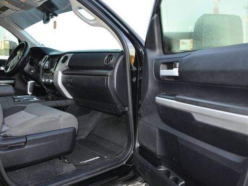 Used 2014 Toyota Tundra SR5 image 17