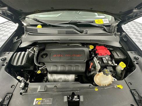 Used 2020 Jeep Compass Trailhawk image 33