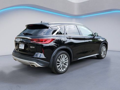 Used 2023 INFINITI QX50 Luxe AWD/4WD image 4