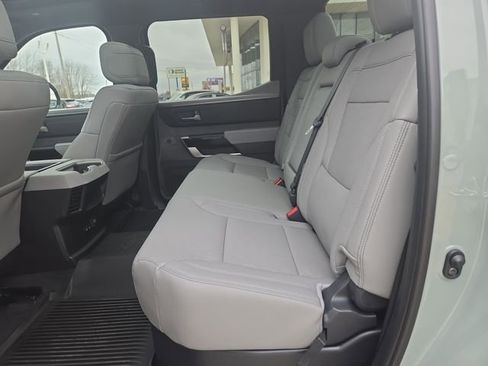 Used 2025 Toyota Tundra Limited image 24