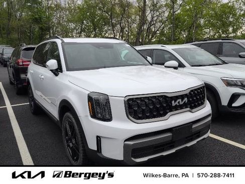 Used 2023 Kia Telluride EX X-Line AWD/4WD image 2