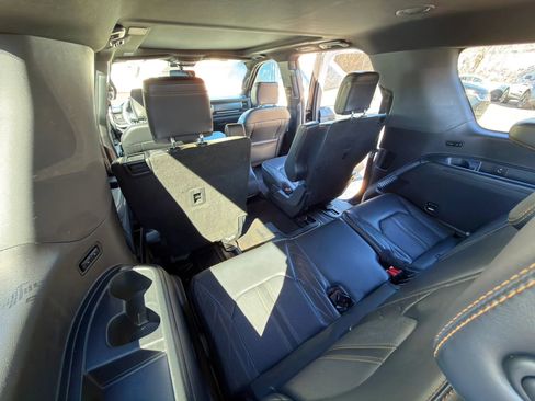 Used 2023 Ford Expedition Max Platinum image 15