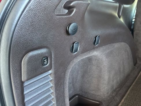 Used 2018 Jeep Grand Cherokee Summit image 29