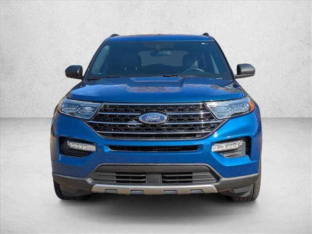Used 2020 Ford Explorer XLT w/ Equipment Group 202A AWD/4WD image 2