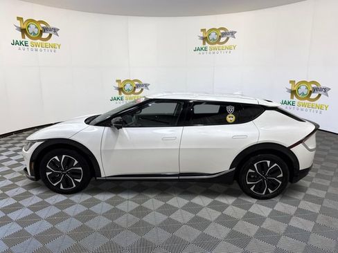 Certified 2024 Kia EV6 Wind w/ Wind Technology Package AWD/4WD image 6