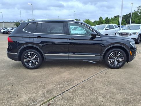 Used 2019 Volkswagen Tiguan SEL AWD/4WD image 6