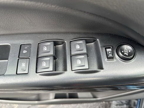 Used 2019 GMC Canyon SLE w/ Driver Alert Package image 21