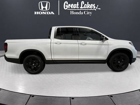New 2026 Honda Ridgeline Black Edition image 7