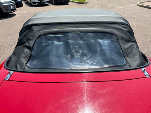 Used 1993 MAZDA MX-5 Miata RWD image 22