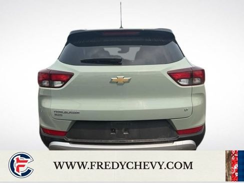 Used 2025 Chevrolet TrailBlazer LT AWD/4WD image 33