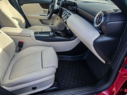 New 2026 Mercedes-Benz CLA 250 4MATIC image 37