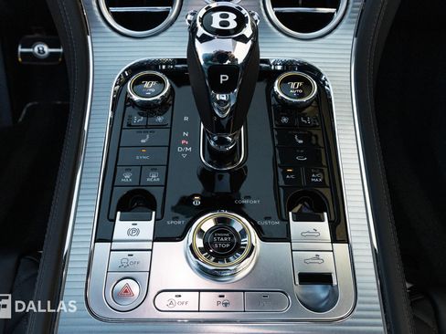 Used 2022 Bentley Continental GT image 29