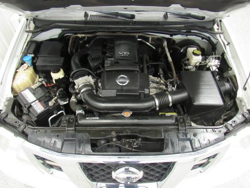 Used 2019 Nissan Frontier SV w/ Value Truck Package image 32