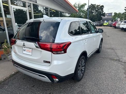 Used 2020 Mitsubishi Outlander SE AWD/4WD image 7