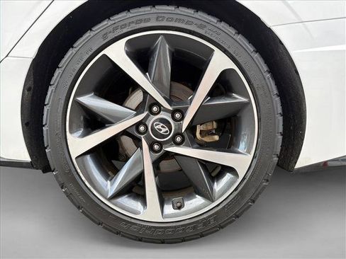 Used 2023 Hyundai Sonata SEL Plus image 9