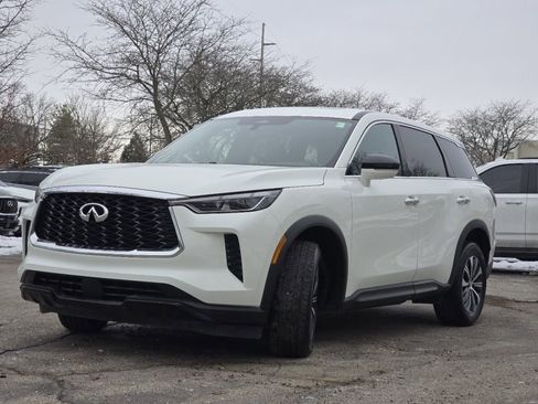 Used 2024 INFINITI QX60 Pure image 14