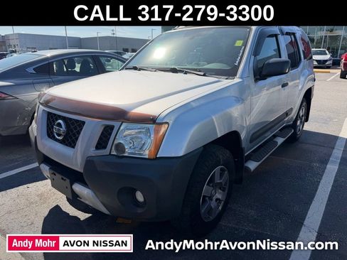 Used 2011 Nissan Xterra PRO-4X w/ Pro-4x Leather Pkg AWD/4WD image 3