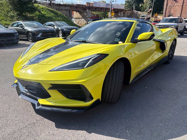 Used 2023 Chevrolet Corvette Stingray Premium Cpe w/ Z51 Performance Package RWD image 5