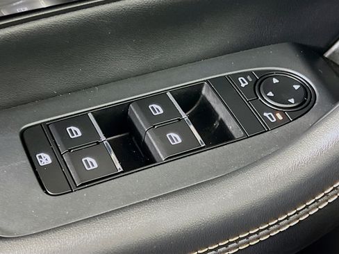 Certified 2025 MAZDA CX-90 3.3 Turbo w/ Preferred Package image 20