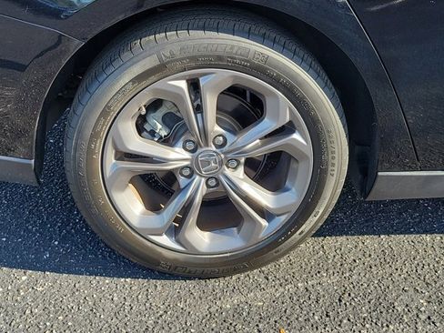 Certified 2023 Honda Accord EX image 35