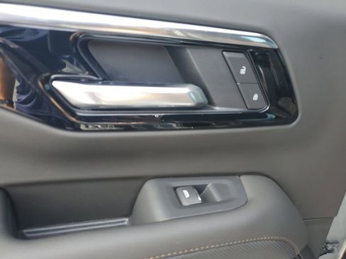 New 2026 Chevrolet Tahoe High Country w/ Sun And Tow Package image 14