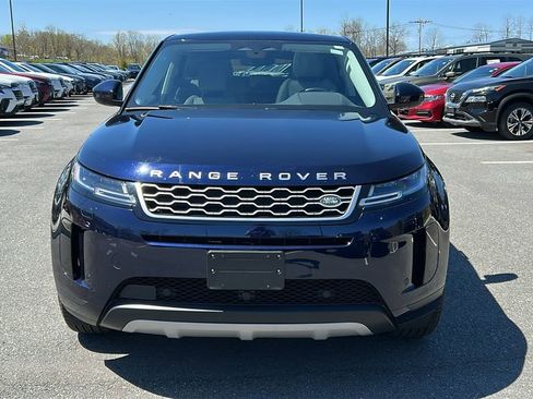 Used 2023 Land Rover Range Rover Evoque SE AWD/4WD image 2