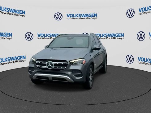 Used 2025 Mercedes-Benz GLE 450 4MATIC image 3