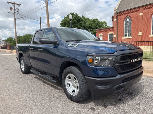 Used 2024 RAM 1500 Tradesman AWD/4WD image 2