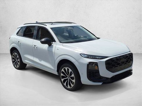New 2026 Audi Q3 quattro 2.0T AWD/4WD image 5
