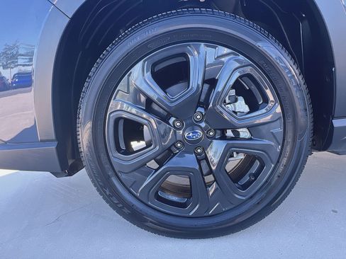 Used 2024 Subaru Ascent Onyx Edition AWD/4WD image 12