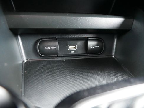 Certified 2022 Kia Soul LX image 33