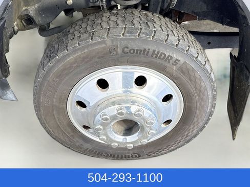 Used 2021 Ford F450 Platinum w/ Camper Package AWD/4WD image 33