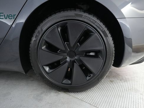 Used 2024 Tesla Model 3 Long Range AWD/4WD image 9